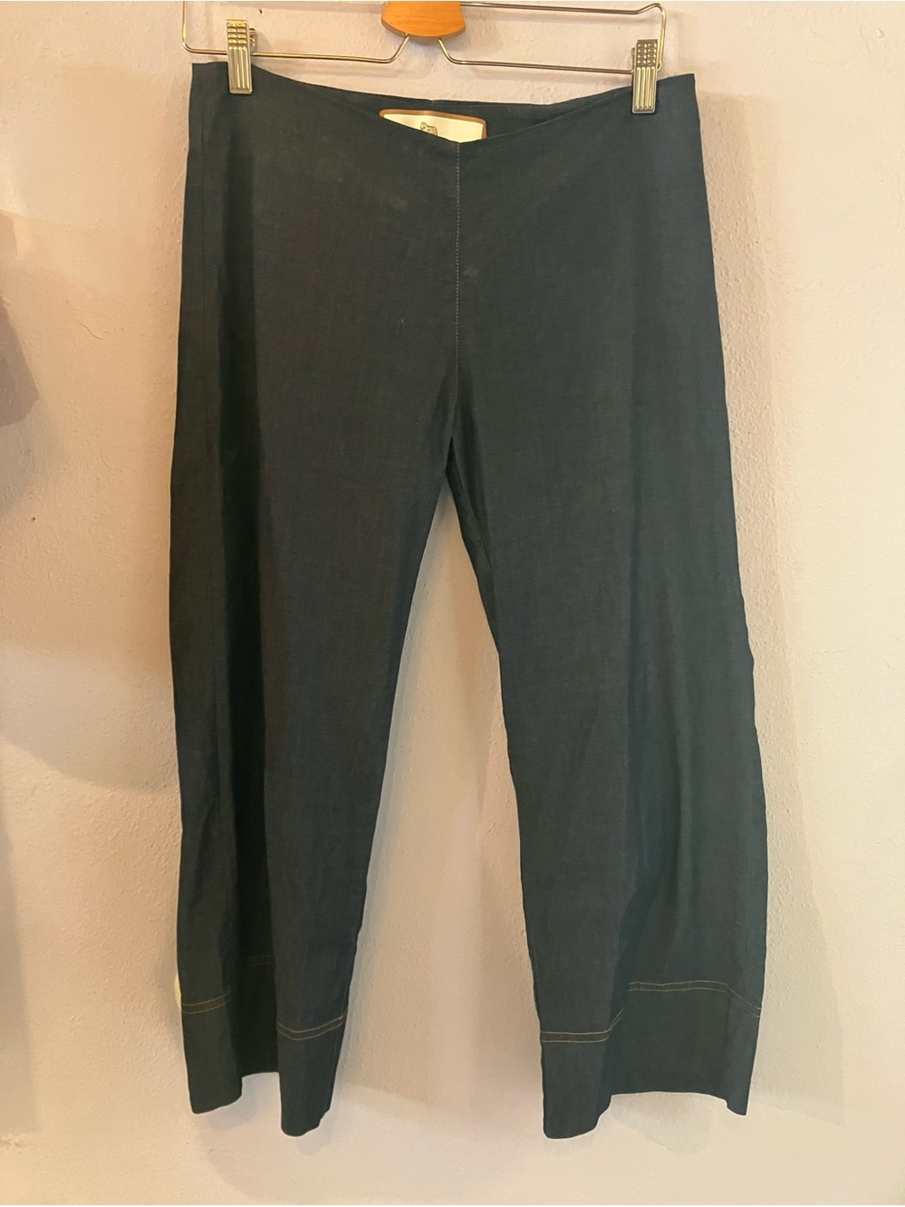 Alexandra Zabala lightweight
jeans